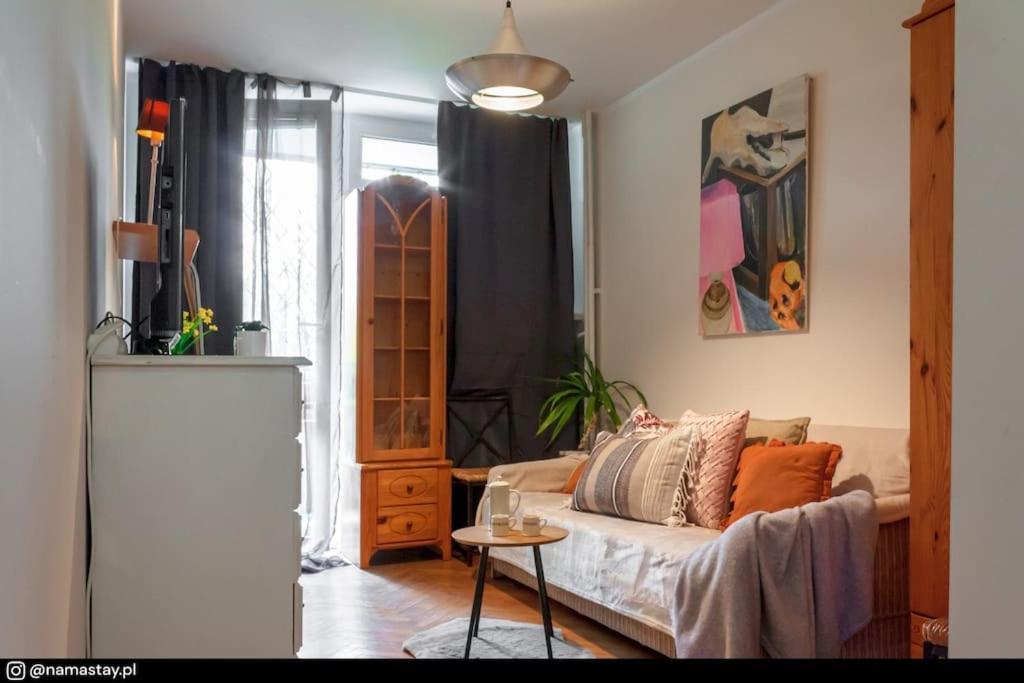 Spacious Retro Flat Close To National Stadium Warsawa Bagian luar foto