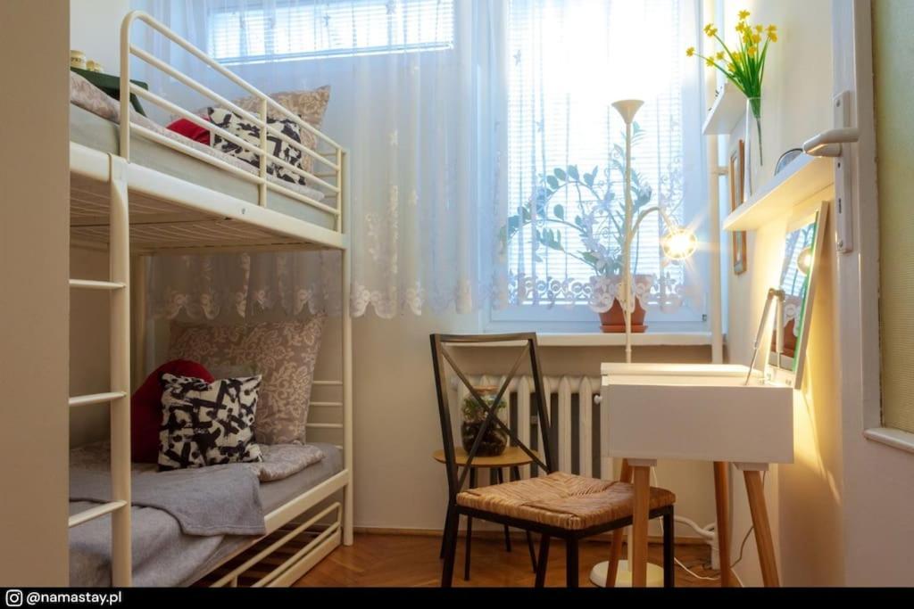 Spacious Retro Flat Close To National Stadium Warsawa Bagian luar foto
