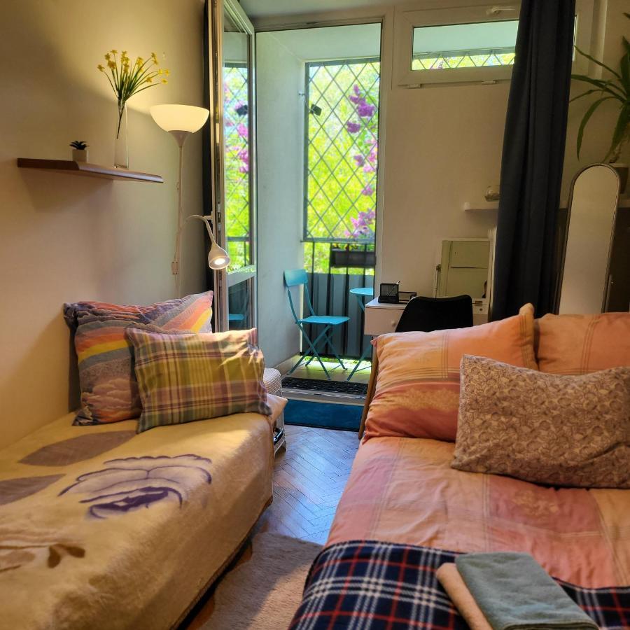 Spacious Retro Flat Close To National Stadium Warsawa Bagian luar foto