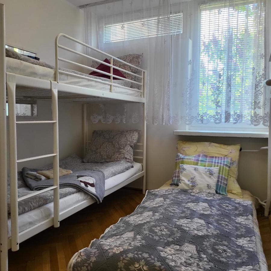 Spacious Retro Flat Close To National Stadium Warsawa Bagian luar foto